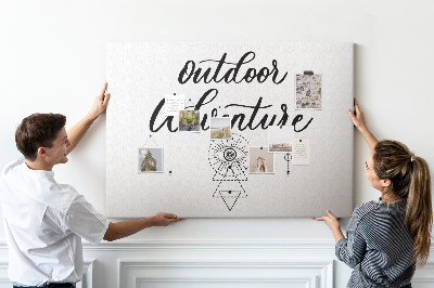 Tableau en liège Aventure en plein air avec des symboles