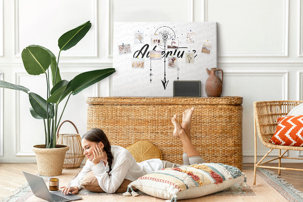 Tableau affichage liège L'aventure du symbole de l'œil et de la flèche