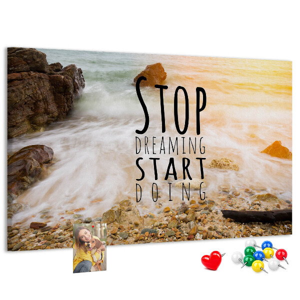 Tableau de liège Un motif qui inspire les activités en bord de mer.