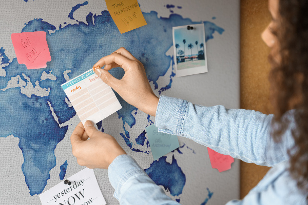 Tableau affichage liège Peinture à l'aquarelle bleue d'une carte du monde