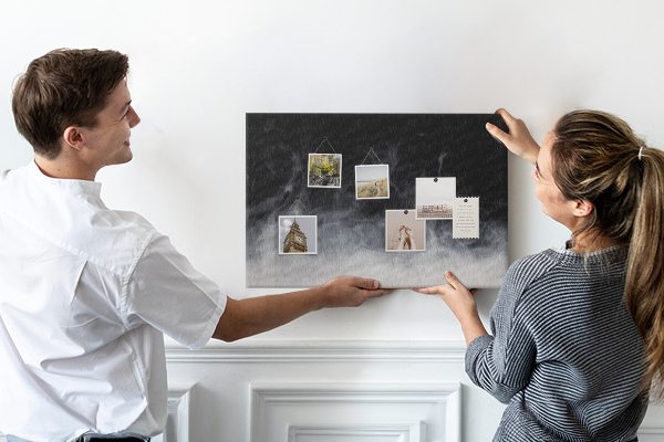 Tableau en liège Danse sensuelle du brouillard sur fond noir