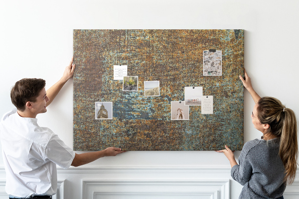 Tableau en liège Surface rouillée avec des accents bleus