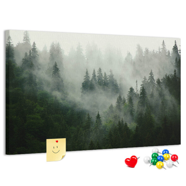 Tableau de liège Une forêt brumeuse à l'atmosphère mystérieuse.