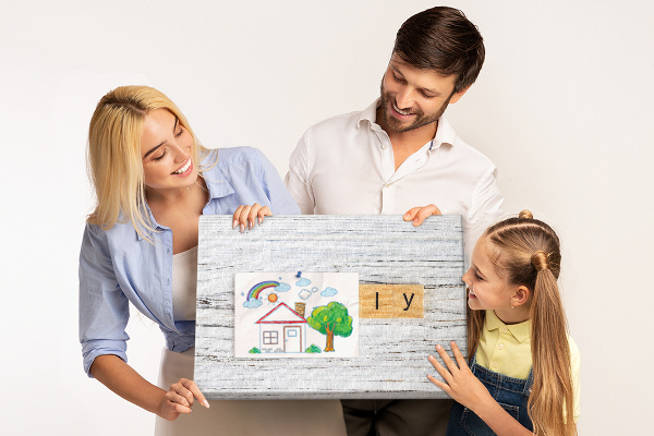 Tableau affichage liège Souvenirs de famille sur fond de bois