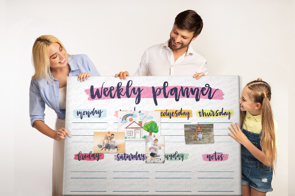 Tableau affichage liège Agenda hebdomadaire avec des touches de couleur