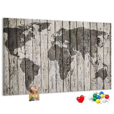 Tableau affichage liège Une carte du monde sur un fond de planches de bois