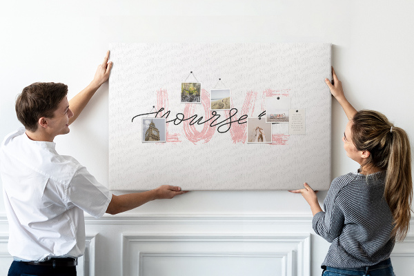 Tableau de liège L'amour de soi en couleurs pastel