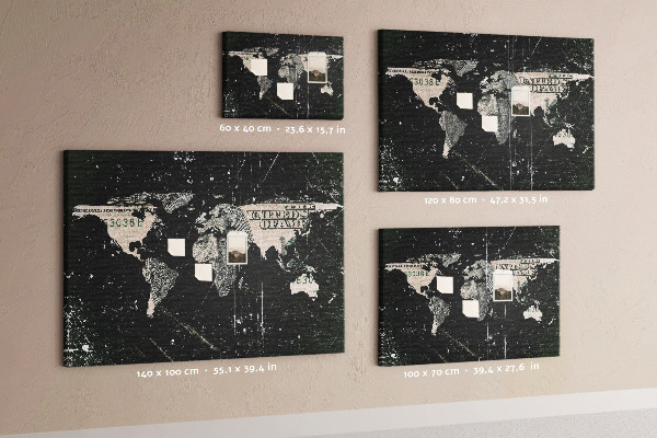 Tableau en liège Une carte du monde sur un billet d'un dollar en arrière-plan