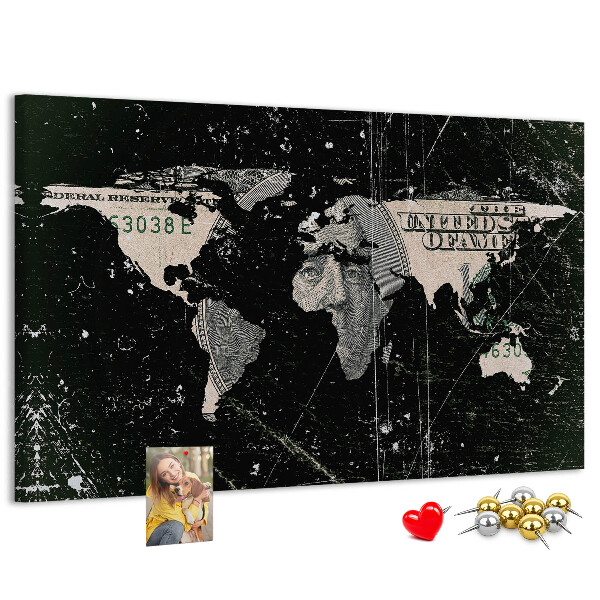 Tableau en liège Une carte du monde sur un billet d'un dollar en arrière-plan