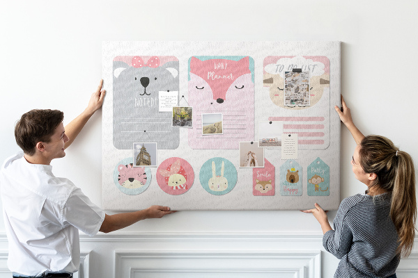Tableau de liège Des notes colorées avec des animaux mignons