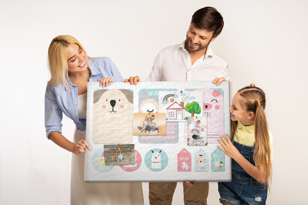 Tableau en liège Cahiers colorés avec des animaux mignons
