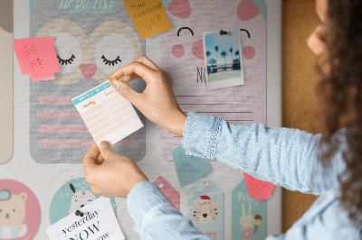 Tableau en liège Cahiers colorés avec des animaux mignons
