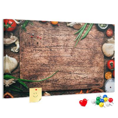 Tableau de liège Ingrédients naturels sur fond de bois