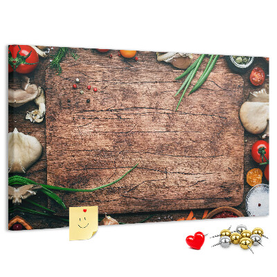 Tableau de liège Ingrédients naturels sur fond de bois