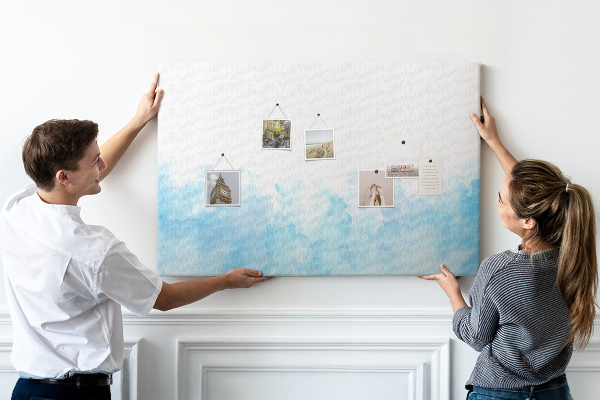 Tableau en liège Délicates vagues bleues à l'aquarelle en arrière-plan