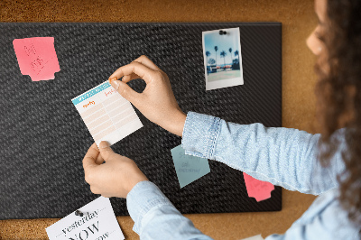 Tableau en liège Texture noire avec un délicat motif à carreaux