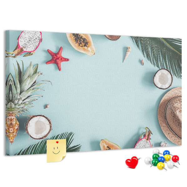 Tableau en liège Fruits tropicaux et accessoires de plage.