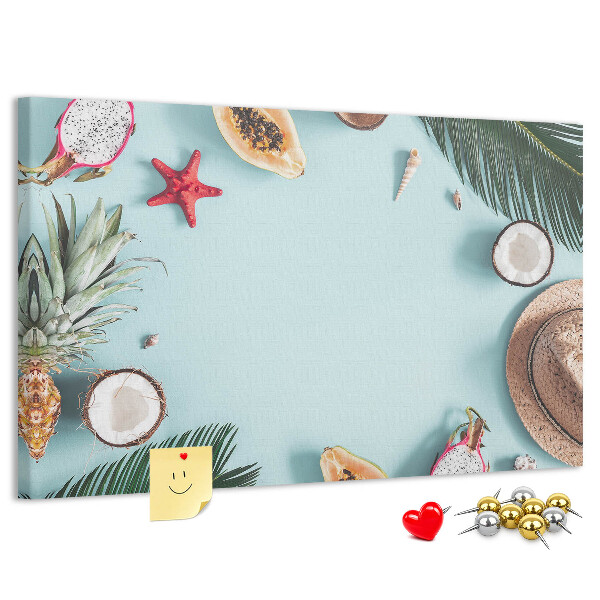 Tableau en liège Fruits tropicaux et accessoires de plage.