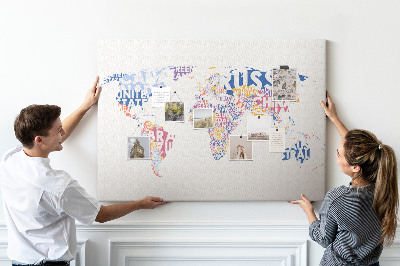 Tableau en liège Carte du monde avec les noms des pays.