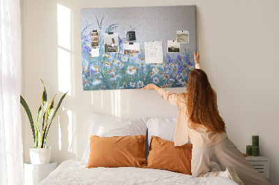 Tableau affichage liège Motif de prairie avec papillon et fleurs.