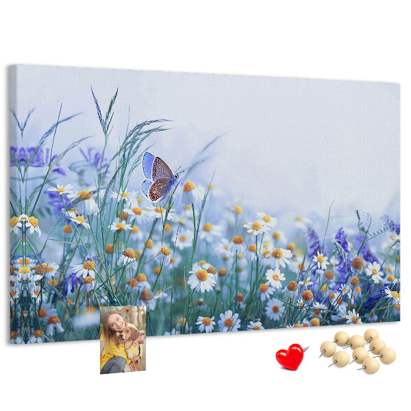 Tableau affichage liège Motif de prairie avec papillon et fleurs.