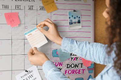 Tableau affichage liège Agenda mensuel coloré à motifs.