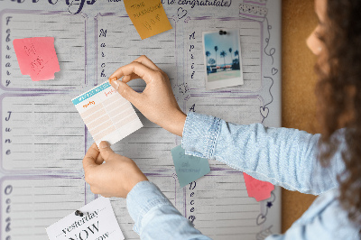 Tableau en liège Calendrier d'anniversaires avec des accents colorés