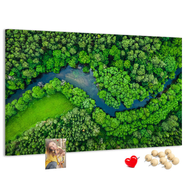 Tableau de liège Un paysage verdoyant traversé par une rivière sinueuse