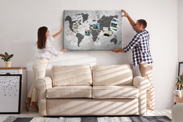 Tableau affichage liège Carte du monde élégante dans des tons de gris