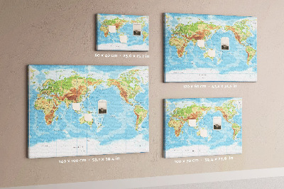 Tableau de liège Carte du monde avec les continents colorés.