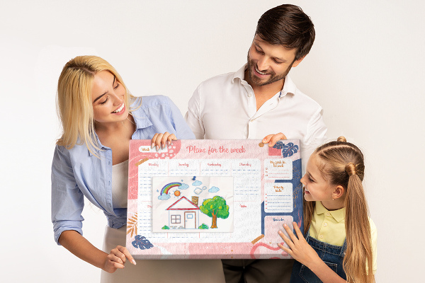 Tableau en liège Un agenda hebdomadaire coloré à motif végétal