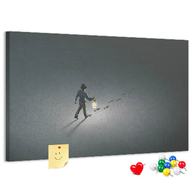 Tableau de liège La lumière d'une lampe sur un chemin sombre.