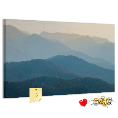 Tableau affichage liège Paysage de montagne aux nuances délicates.