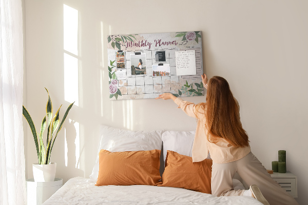 Tableau de liège Calendrier mensuel à motifs floraux