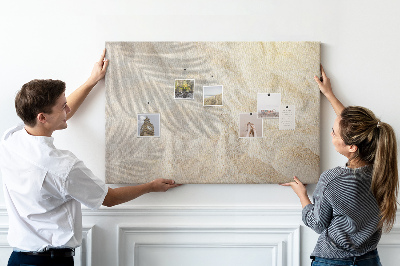 Tableau affichage liège Sable chaud de la plage avec des ombres délicates