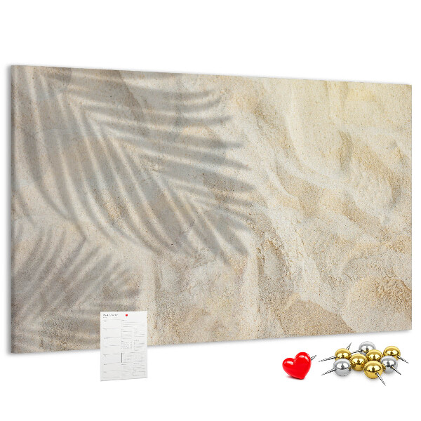 Tableau affichage liège Sable chaud de la plage avec des ombres délicates