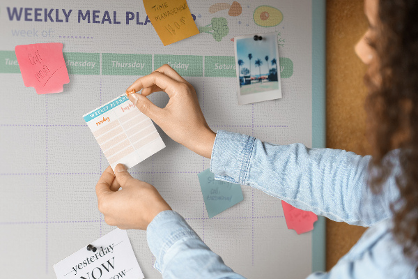 Tableau en liège Planificateur de repas pour chaque semaine