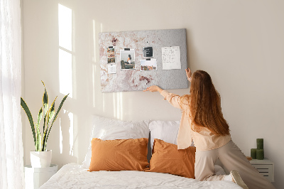 Tableau affichage liège Délicates pivoines blanches sur fond clair