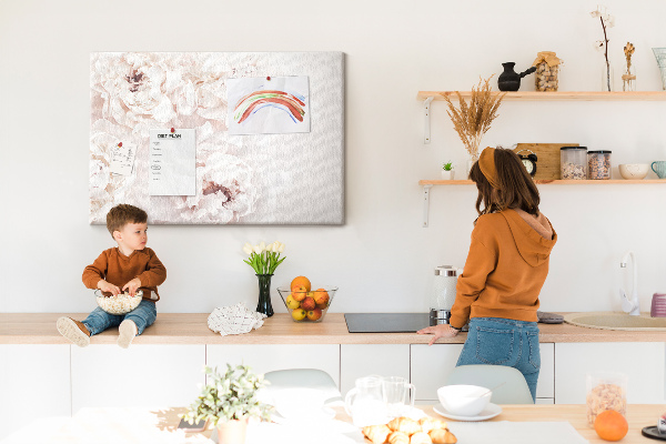 Tableau affichage liège Délicates pivoines blanches sur fond clair
