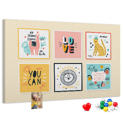 Tableau de liège Des graphismes colorés avec des slogans positifs.