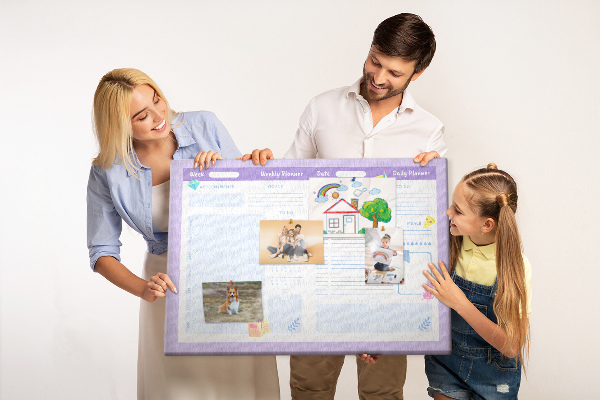 Tableau affichage liège Agenda hebdomadaire avec des touches de couleur