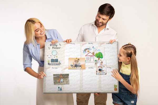 Tableau affichage liège Agenda hebdomadaire au design minimaliste