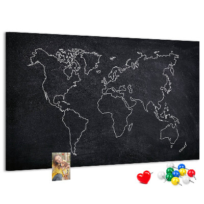 Tableau de liège Une carte du monde sur un fond de tableau noir