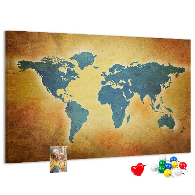 Tableau en liège Carte du monde sur fond de papier brun.