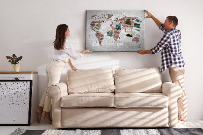 Tableau affichage liège Carte du monde sur fond de mur de briques