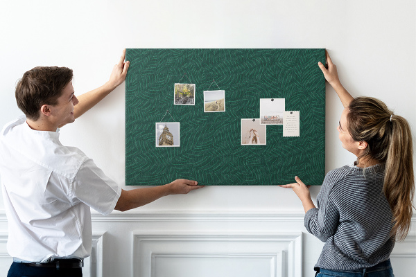 Tableau affichage liège Feuilles vertes sur fond sombre