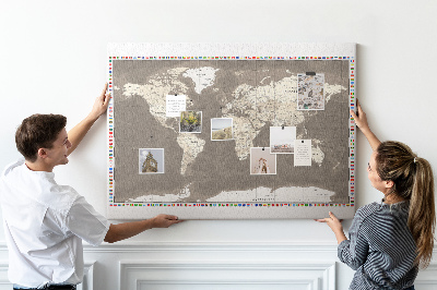 Tableau de liège Carte du monde avec les drapeaux des pays