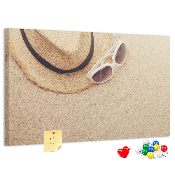 Tableau affichage liège Détente estivale sur la plage avec des lunettes de soleil.