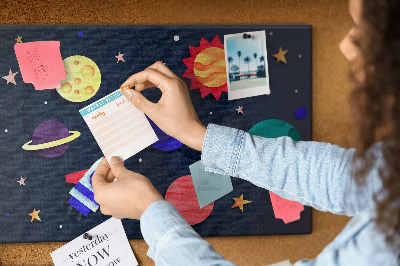 Tableau de liège Un voyage spatial à travers des planètes colorées