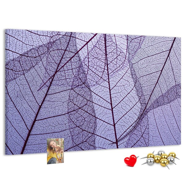 Tableau affichage liège Un délicat motif de feuilles sur fond violet